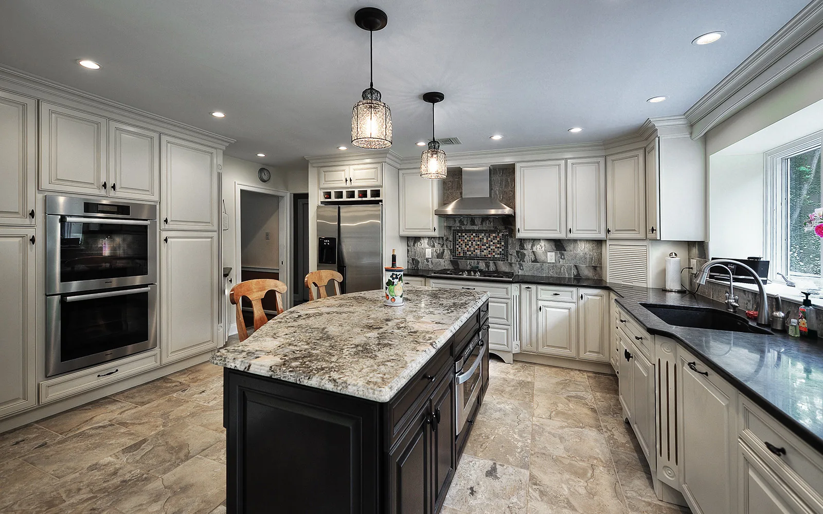 Ardmore, PA kitchen showroom