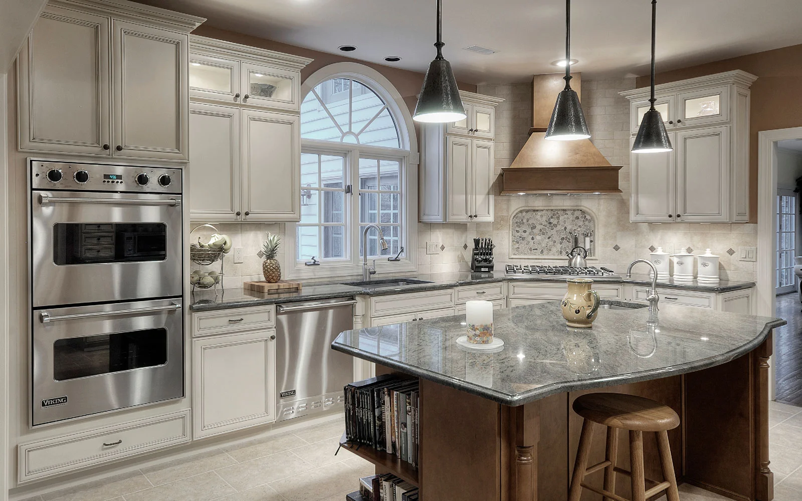 Huntingdon Valley, PA kitchen showroom