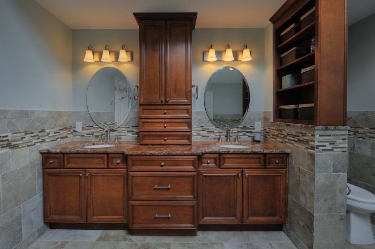Haas, Lexington, Maple cabinets remodel in Doylestown, PA