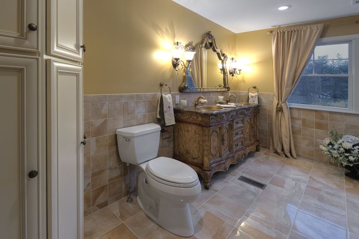 Toilet and Plumbing Fixture in Langhorne, PA