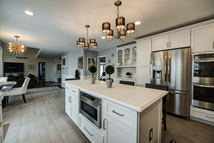 Kitchen Countertop, Quartz, Calacatta Vicenza remodel in Langhorne, PA